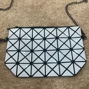 Geometric Pattern Crossbody Bag